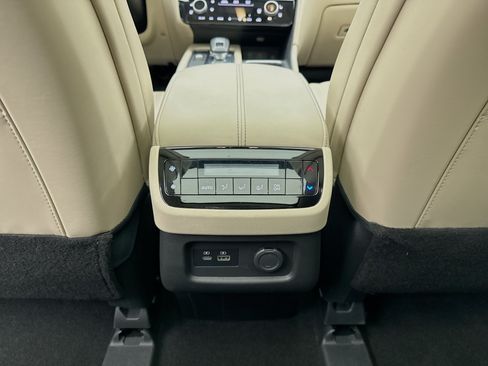 Used 2023 INFINITI QX60 Luxe w/ Cargo Package AWD/4WD image 21