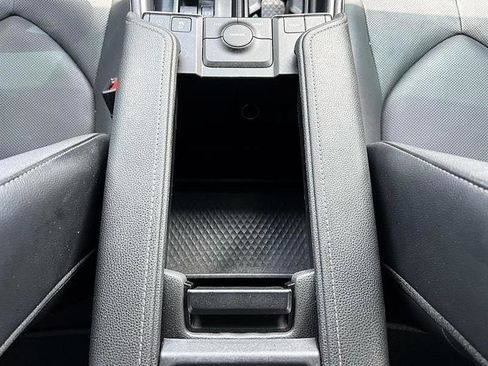 Used 2024 Toyota Grand Highlander FWD image 37