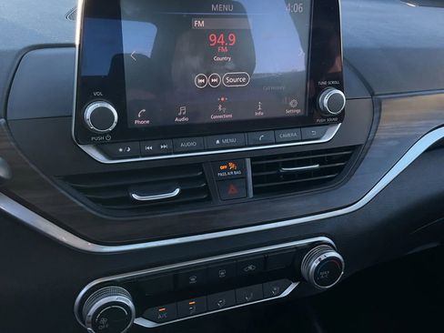 Used 2023 Nissan Altima 2.5 SV image 25