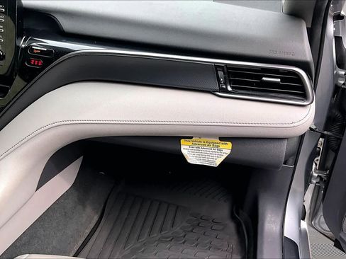 Certified 2023 Toyota Camry SE FWD image 19