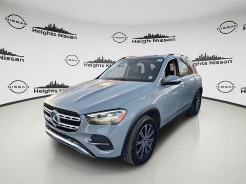 Used 2024 Mercedes-Benz GLE 450 4MATIC w/ Winter Package image 1
