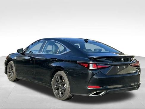 Used 2023 Lexus ES 350 F Sport w/ Accessory Package (Z2) image 5