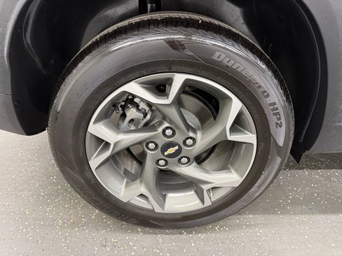 Used 2024 Chevrolet Trax LT w/ Driver Confidence Package image 20