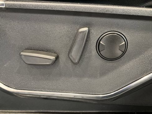 Certified 2023 Ford F150 Lariat image 12