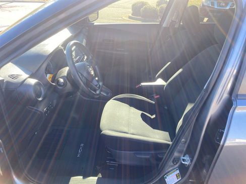 Used 2023 Nissan Kicks S image 15