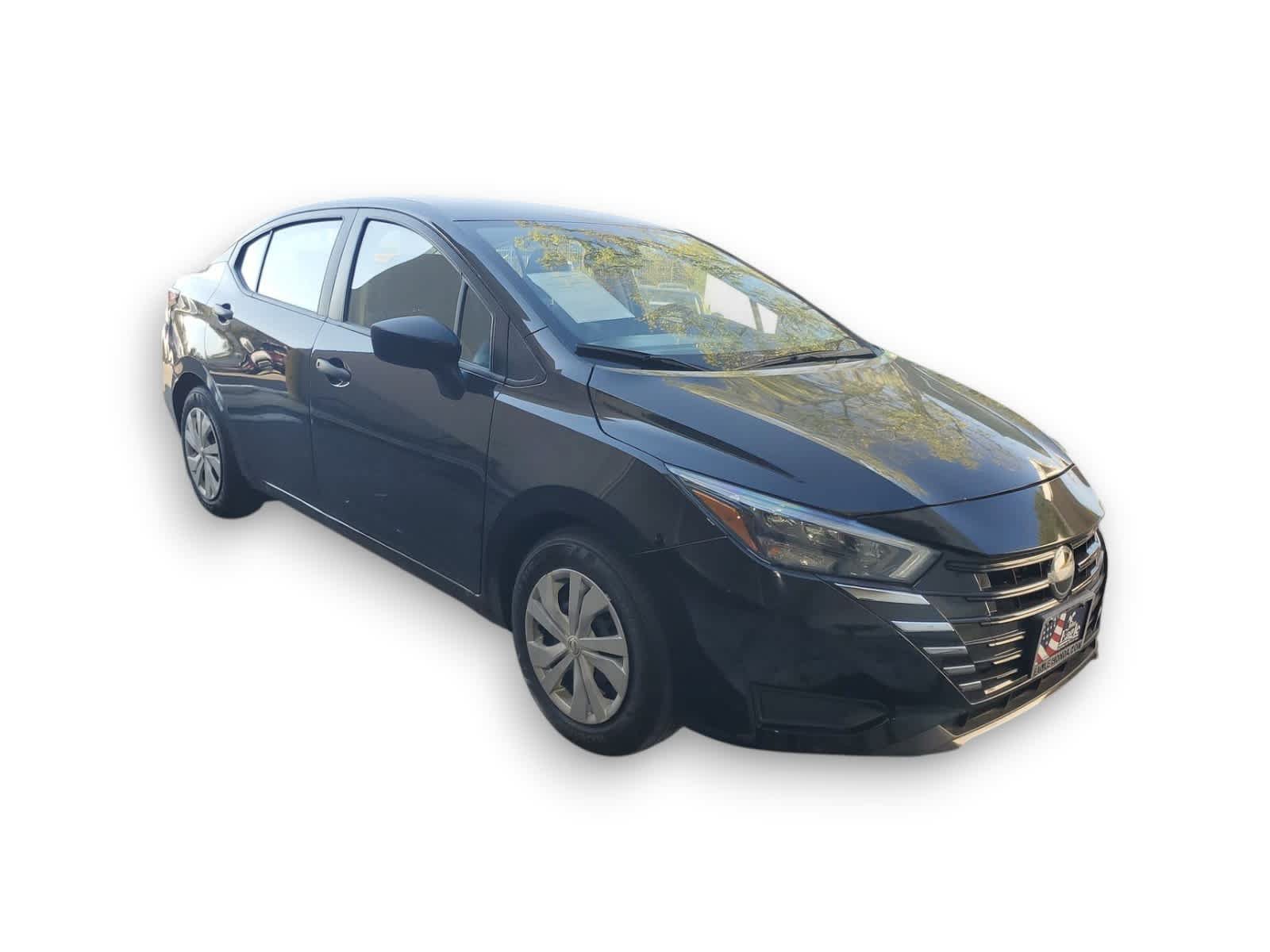 Used 2025 Nissan Versa S FWD image 8