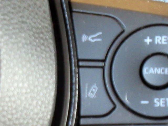 Used 2021 Toyota RAV4 LE FWD image 28