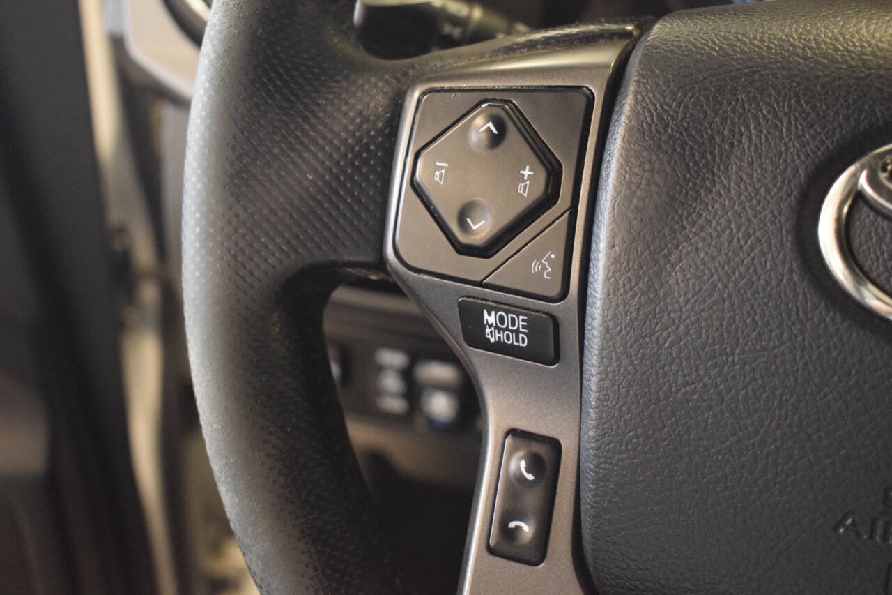 Used 2017 Toyota Tacoma TRD Pro AWD/4WD image 79