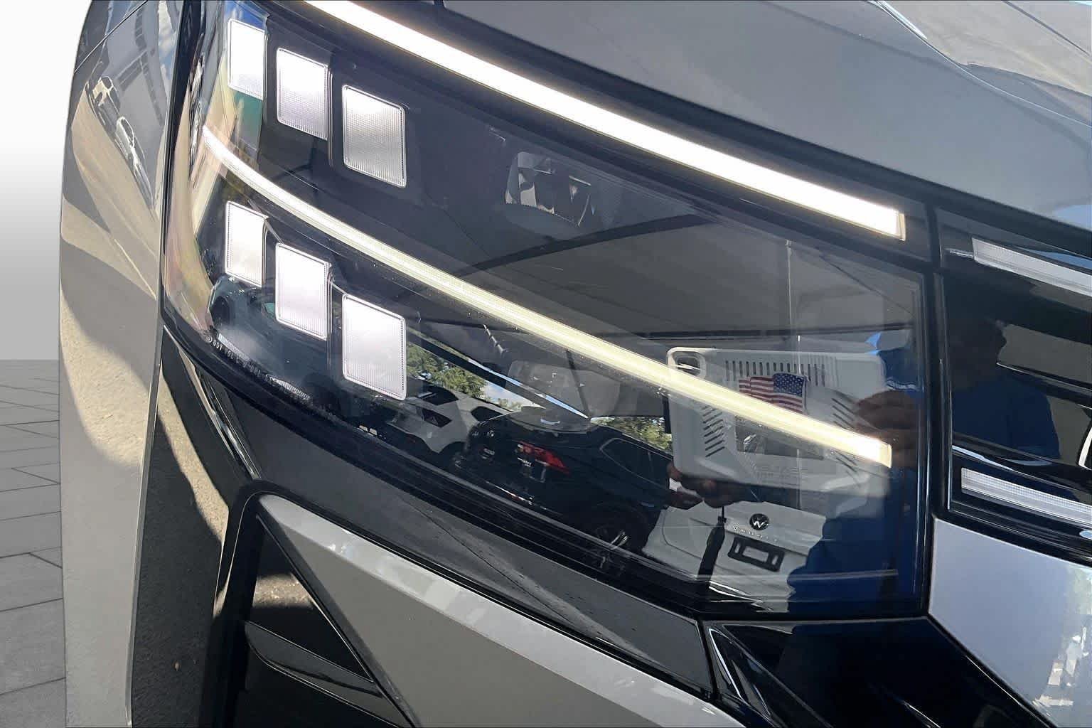 New 2027 Volkswagen Atlas SE FWD image 13