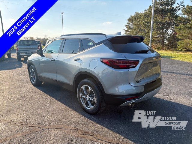 Used 2024 Chevrolet Blazer LT w/ Convenience Package AWD/4WD image 4