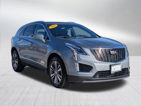 Used 2025 Cadillac XT5 Premium Luxury image 8