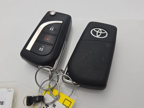 Certified 2024 Toyota RAV4 LE FWD image 29