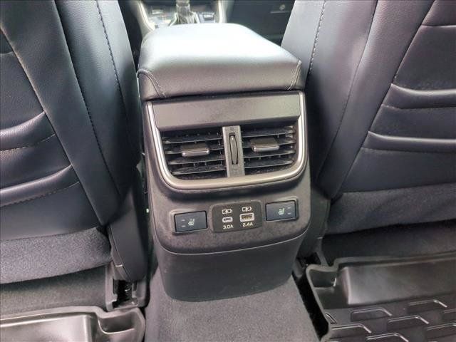 Used 2024 Subaru Outback Touring AWD/4WD image 17