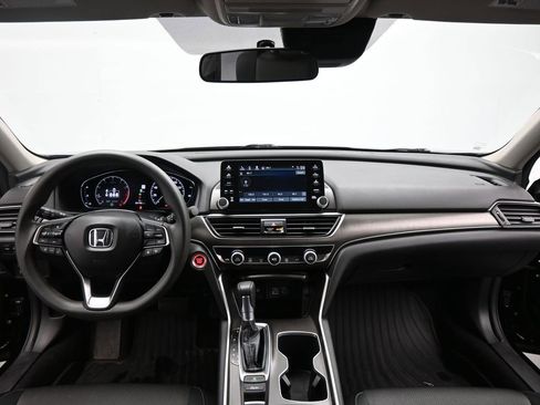 Used 2022 Honda Accord LX image 17