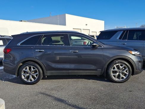 Used 2019 Kia Sorento EX image 7