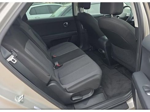 Used 2024 Hyundai Ioniq 5 SEL AWD/4WD image 5