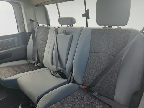 Used 2019 RAM 1500 Classic SLT AWD/4WD image 17