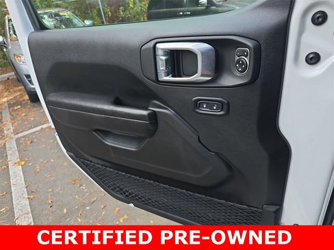 Certified 2021 Jeep Wrangler Unlimited Sport image 26