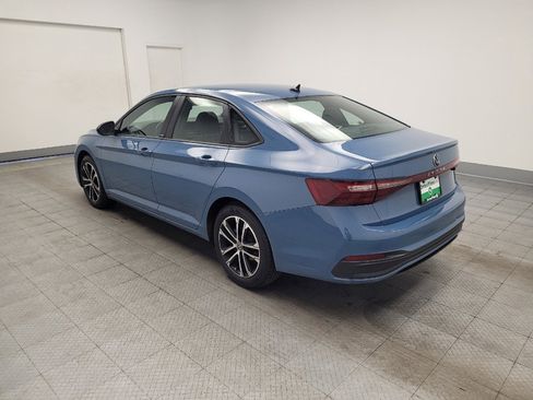 Used 2025 Volkswagen Jetta Sport FWD image 5