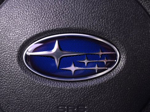 Certified 2025 Subaru Crosstrek 2.0i image 33