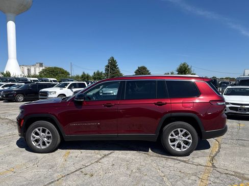 Used 2022 Jeep Grand Cherokee L Limited AWD/4WD image 9