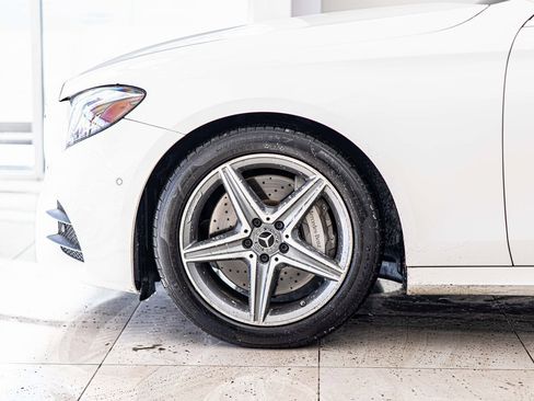 Used 2018 Mercedes-Benz E 400 E 400 image 8