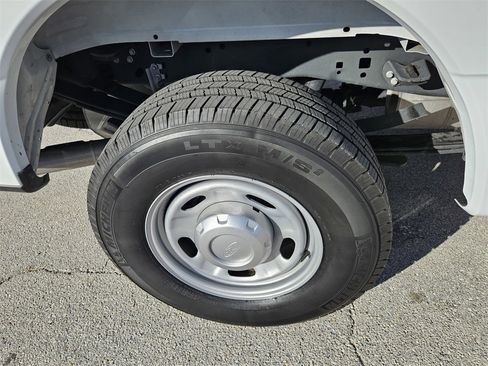 Used 2024 Ford F350 XL image 39