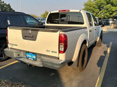 Used 2019 Nissan Frontier SV AWD/4WD image 4