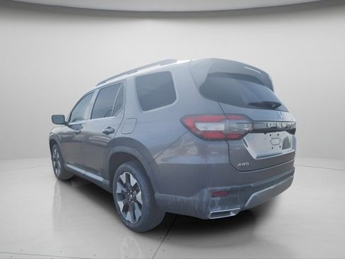 New 2026 Honda Pilot Elite image 4