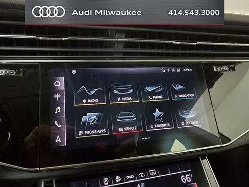 Used 2023 Audi Q8 Premium w/ Convenience Package AWD/4WD image 22