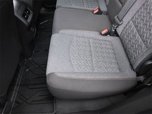 Used 2024 Chevrolet Equinox LT image 21