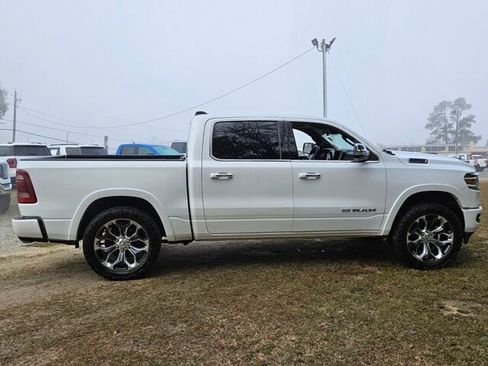 Used 2022 RAM 1500 Limited w/ Body Color Bumper Group image 14