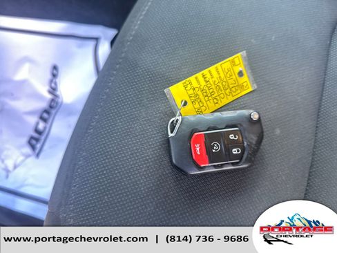 Used 2023 Jeep Wrangler Sport S image 29