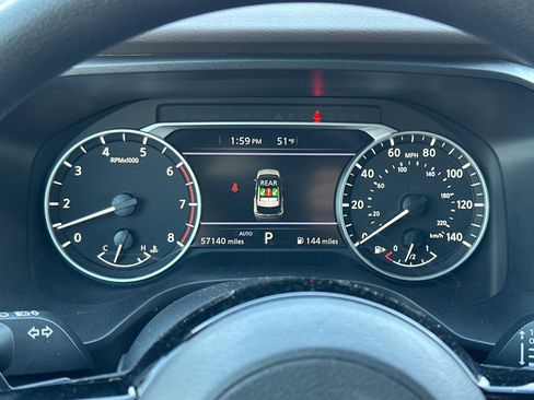 Used 2023 Nissan Rogue SV image 24