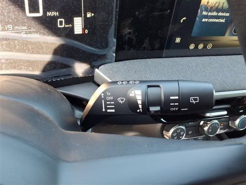 New 2026 Nissan Kicks S image 22