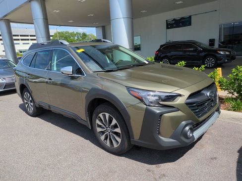 Used 2025 Subaru Outback Touring XT w/ Popular Package #2 image 2