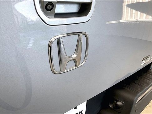 Used 2018 Honda Ridgeline RTL-E image 32