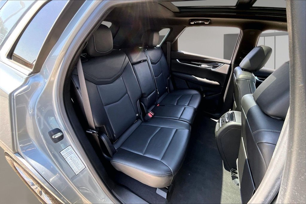 Used 2023 Cadillac XT5 Premium Luxury AWD/4WD image 29