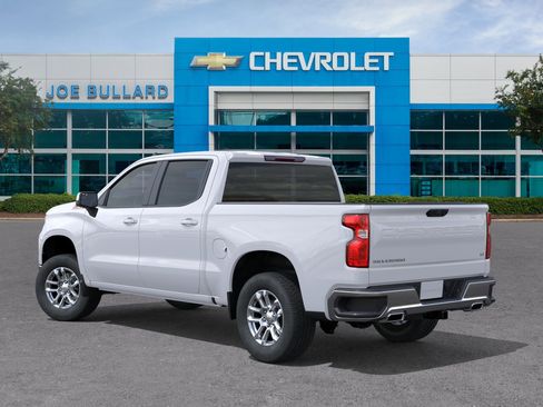 New 2026 Chevrolet Silverado 1500 LT w/ Z71 Off-Road Package AWD/4WD image 3