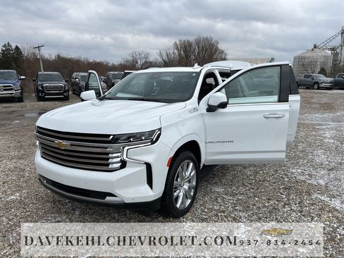 Certified 2023 Chevrolet Suburban High Country image 25