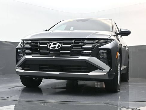 Used 2026 Hyundai Tucson SE FWD image 27