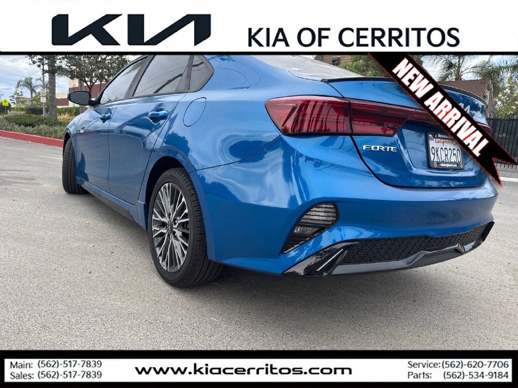 Certified 2023 Kia Forte GT-Line w/ GT-Line Technology Package FWD image 3