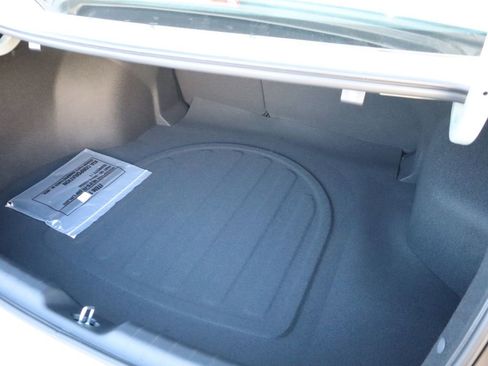 New 2025 Kia K4 LXS image 10