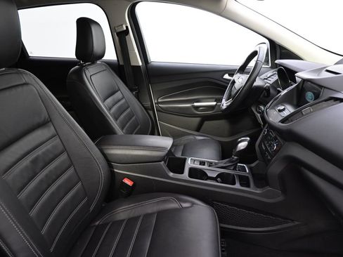 Used 2018 Ford Escape SEL image 16