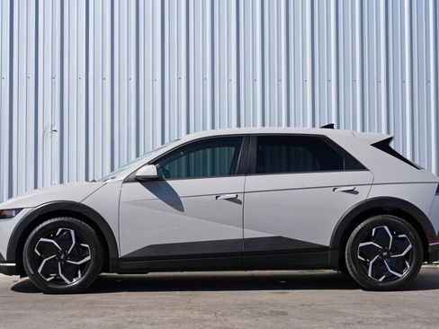Used 2024 Hyundai Ioniq 5 SEL RWD image 8