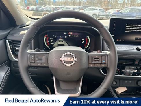 New 2026 Nissan Rogue Platinum image 15