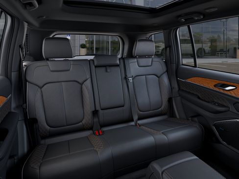 New 2026 Jeep Grand Cherokee Summit AWD/4WD image 15