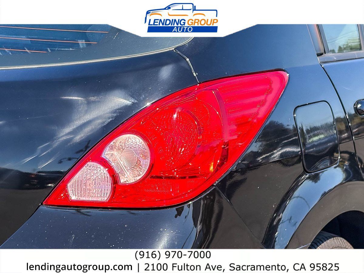 Used 2012 Nissan Versa 1.8 S w/ Plus Pkg FWD image 8