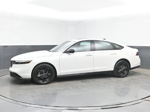 Certified 2025 Honda Accord SE image 6
