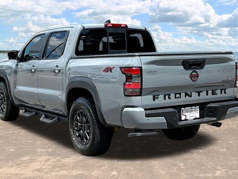 Used 2022 Nissan Frontier PRO-4X w/ Pro-4X Premium Package AWD/4WD image 5